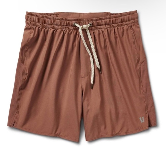 Vuori Men’s Course Run Shorts in Terracotta Dusty Red Drawstring - Picture 4 of 14